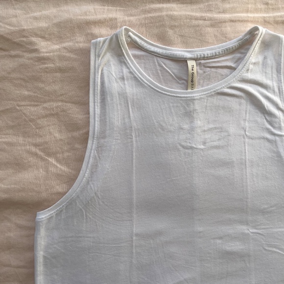 Aritzia The Group⎜ROCKET TANK⎜WHITE - Picture 8 of 13